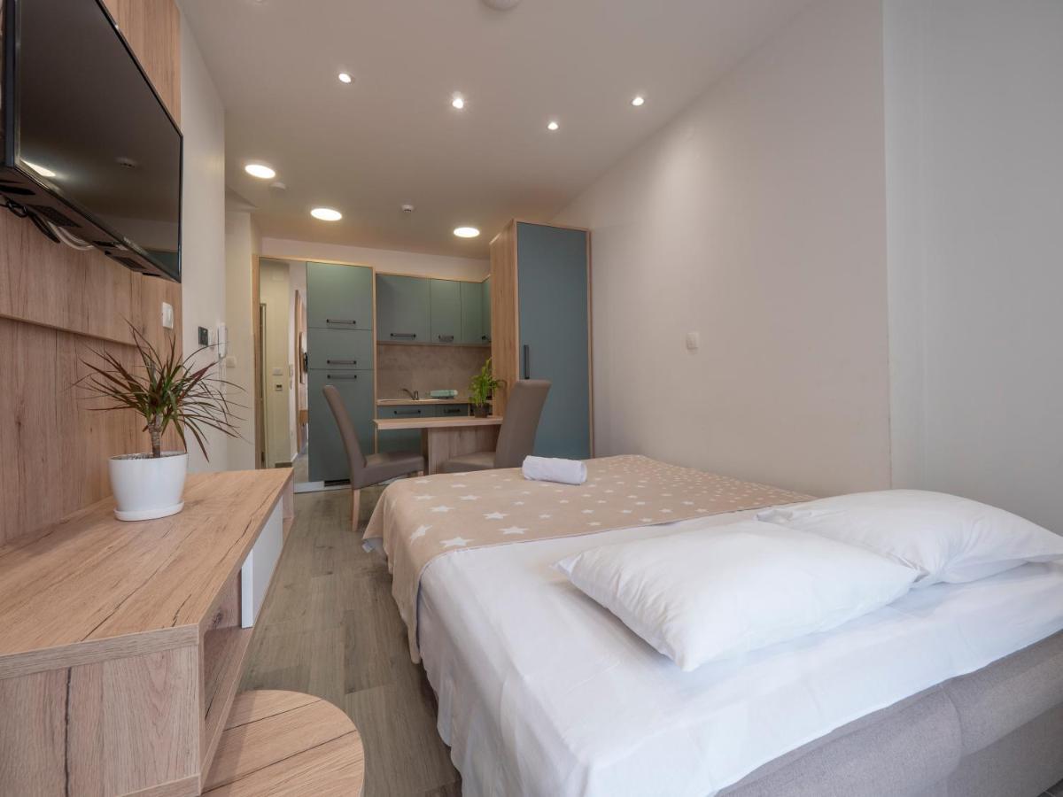 Marea Apartments Budva Bagian luar foto