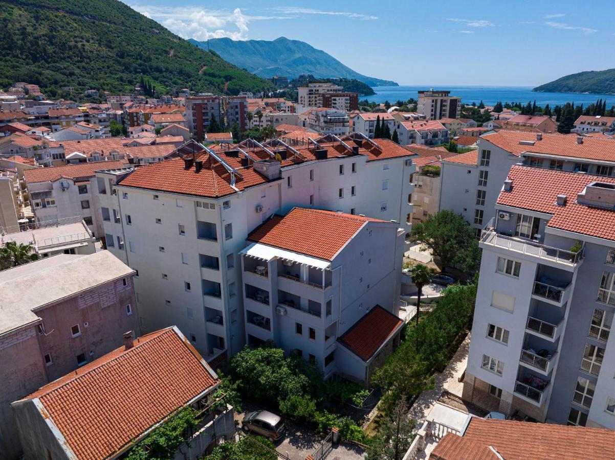 Marea Apartments Budva Bagian luar foto