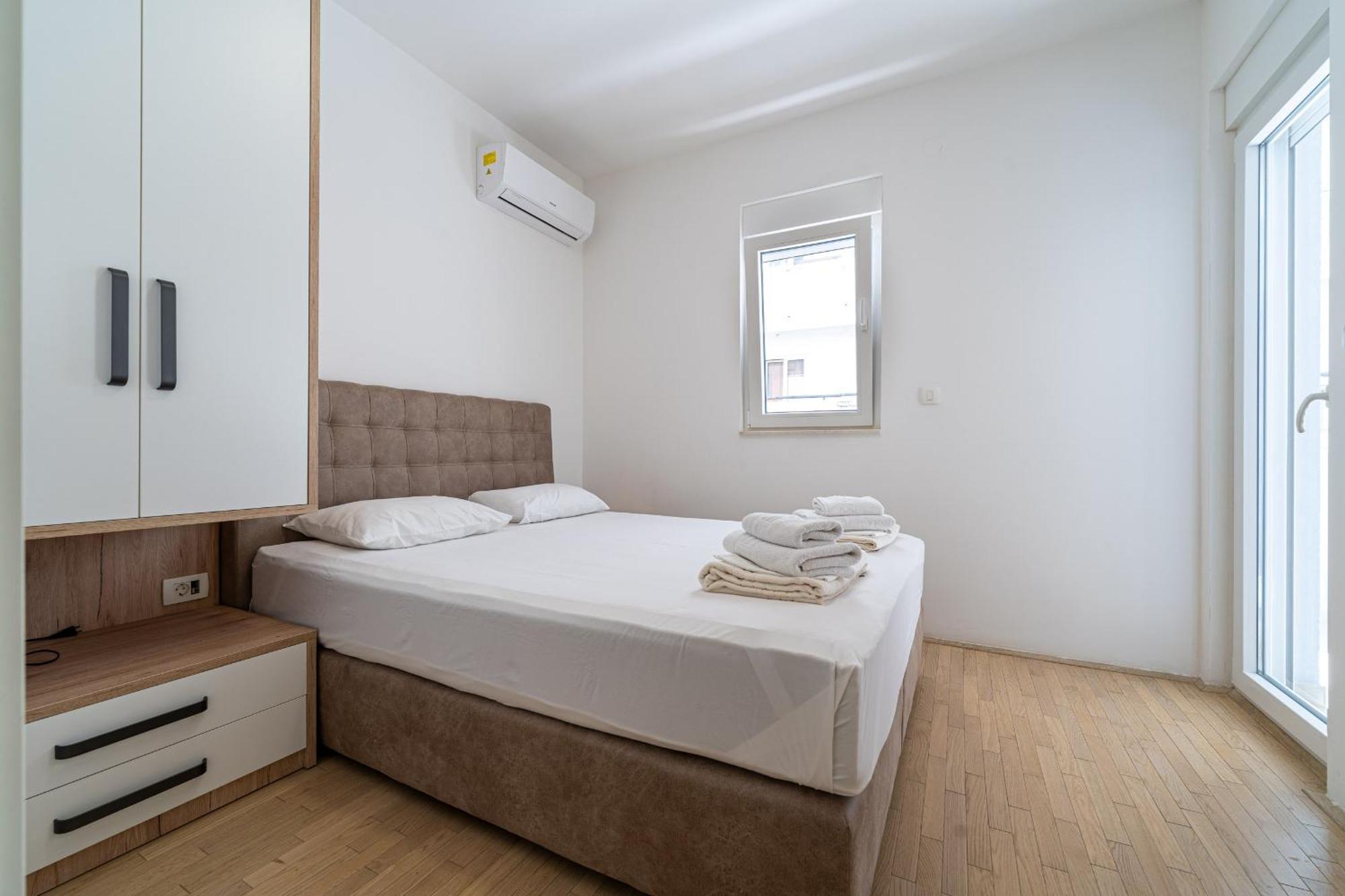 Marea Apartments Budva Ruang foto